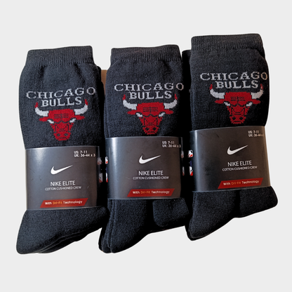 -C-H-I-C-A-G-O-B-U-L-L-S- Black Premium Sports Crew Socks