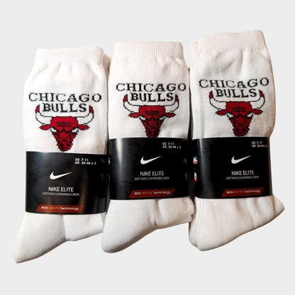 -C-H-I-C-A-G-O-B-U-L-L-S- White Premium Sports Crew Socks