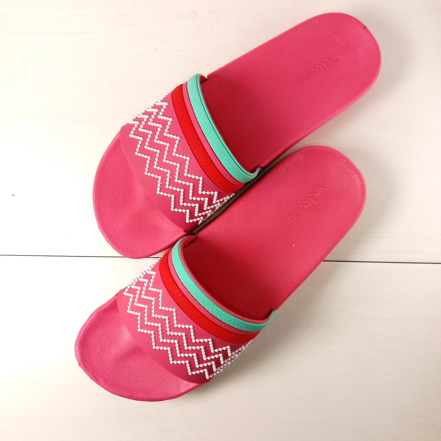 Soft Comfy Slides (Pink)