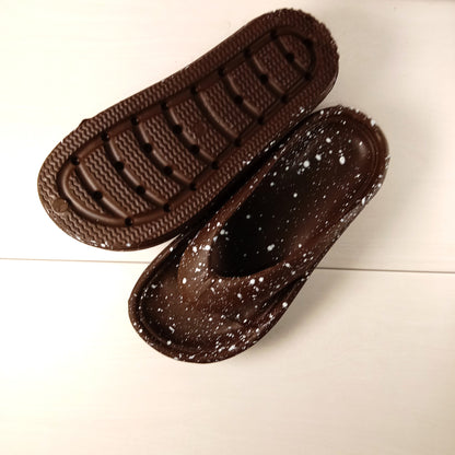 Soft Comfy Abstract Design Flip Flops (Brown)