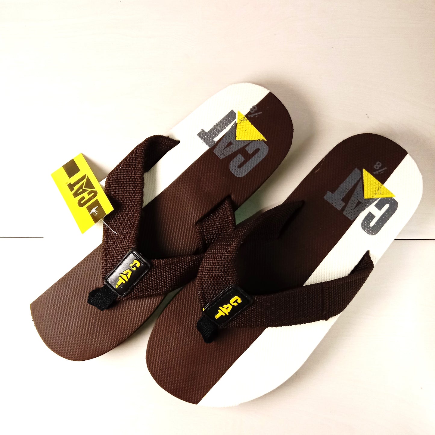 -C-A-T- Duo Tone Mens Flip Flop - Brown & White