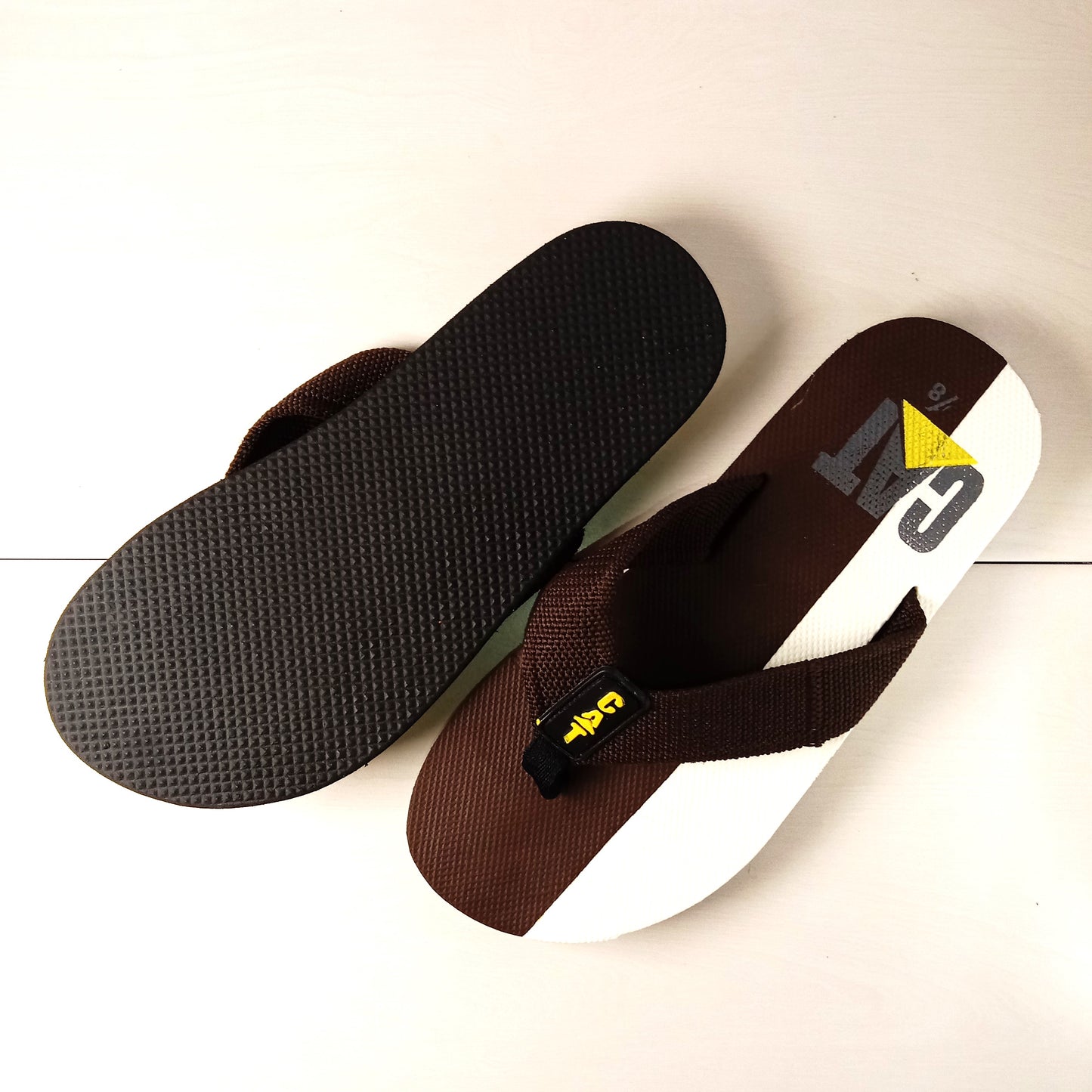 -C-A-T- Duo Tone Mens Flip Flop - Brown & White