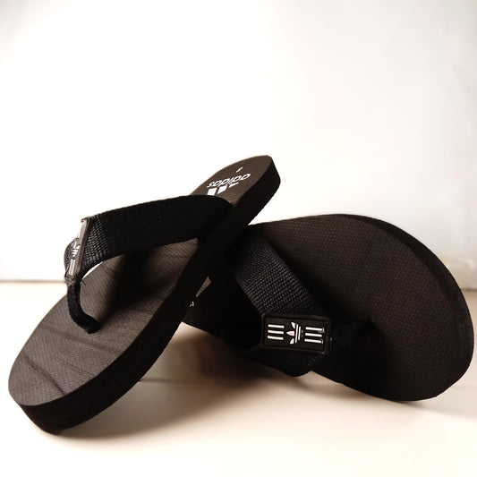 -A-D-I-D-A-S- Mens Slippers / Flip Flop - Black