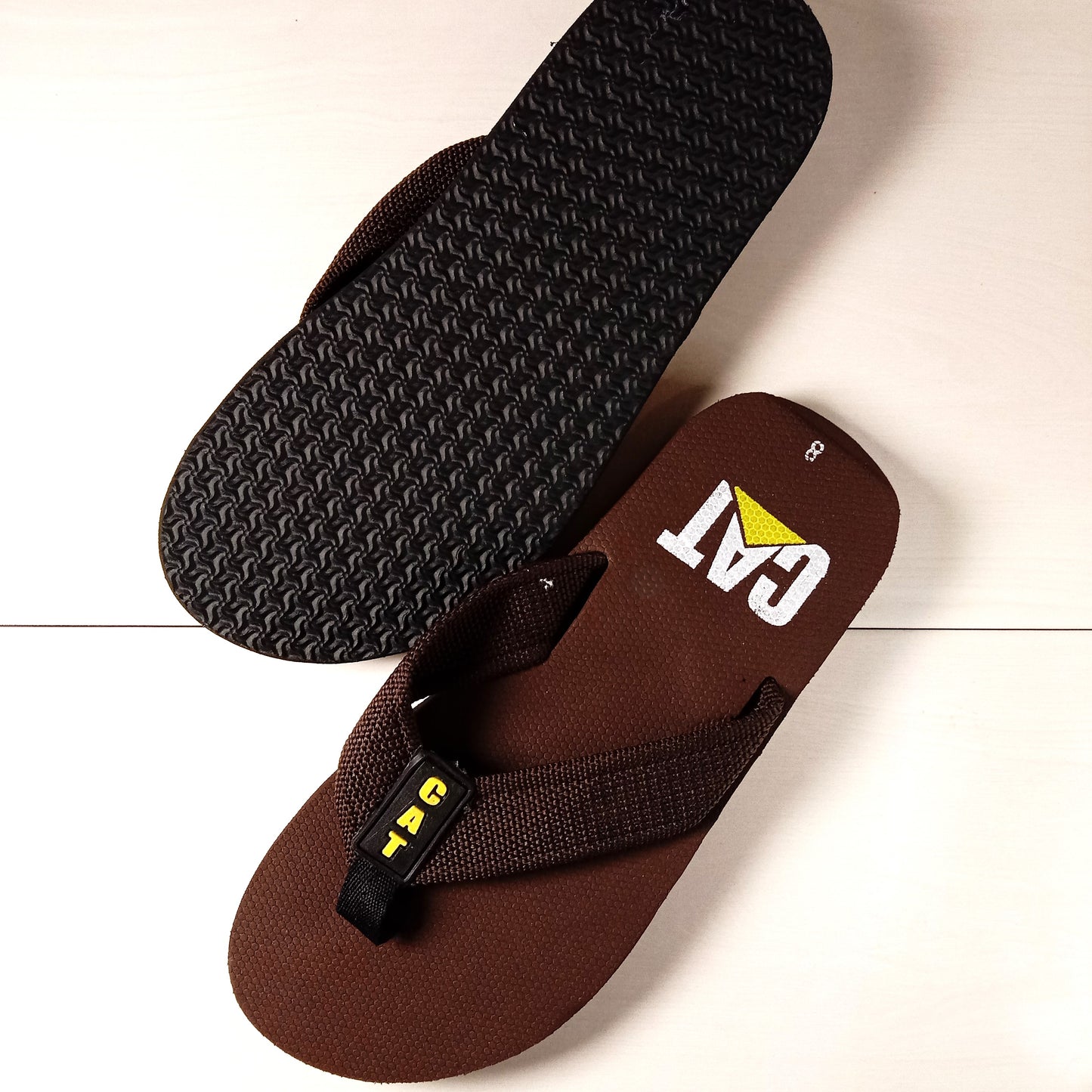 -C-A-T- Mens Flip Flop Brown